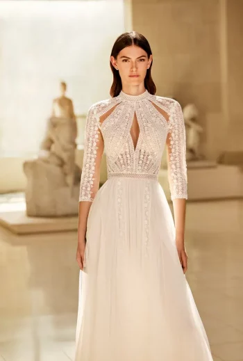 Finde dein Brautkleid bei uns in der Nähe von Zürich, Basel, Lörrach, Freiburg, Konstanz. Dein Hochzeitskleid grenznah zur Schweiz.