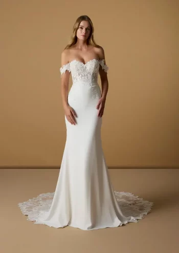 Finde dein Brautkleid bei uns in der Nähe von Zürich, Basel, Lörrach, Freiburg, Konstanz. Dein Hochzeitskleid grenznah zur Schweiz.