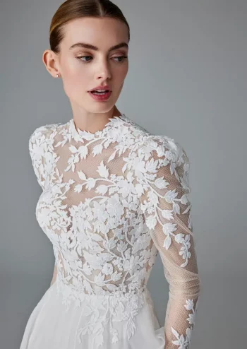 Finde dein Brautkleid bei uns in der Nähe von Zürich, Basel, Lörrach, Freiburg, Konstanz. Dein Hochzeitskleid grenznah zur Schweiz.